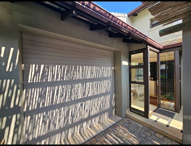 3 BEDROOM DUET FOR SALE IN HARTENBOS LANDGOED